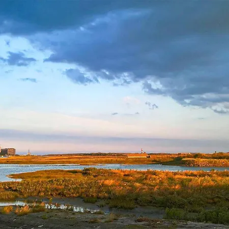 Beber Semesterbostad Lombardsijde