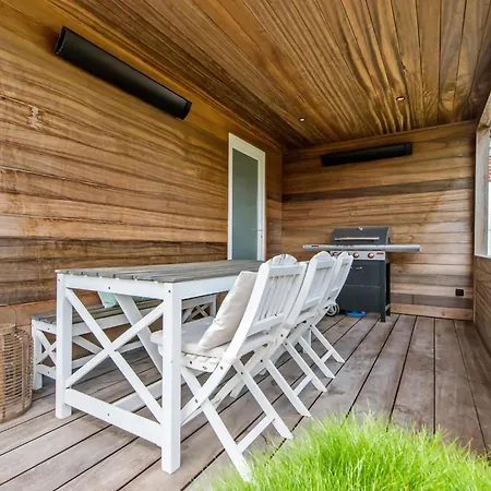 Holiday home Beber Lombardsijde
