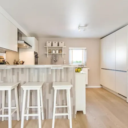 Semesterbostad Beber *